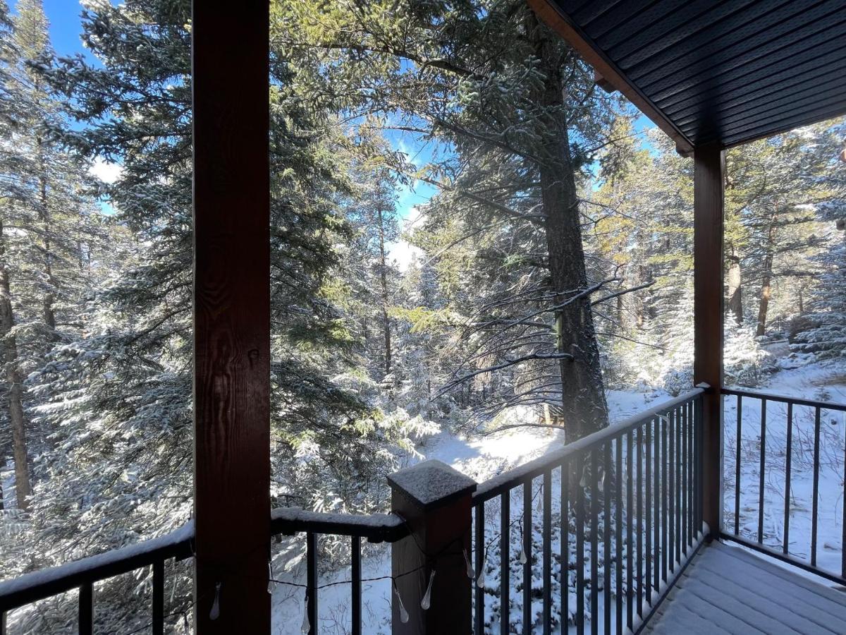 Blanchard Mountain Bnb キャンモア エクステリア 写真